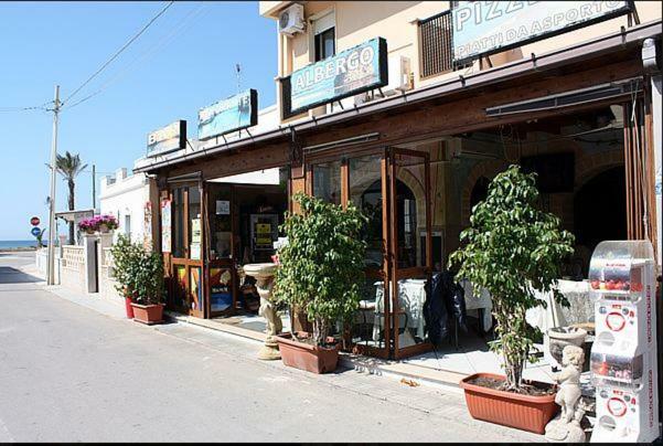 L' Isola Della Fanciulla Hotel Salve Buitenkant foto